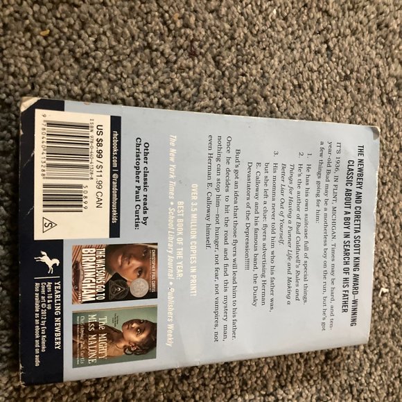 Books - Picture 3 of 4